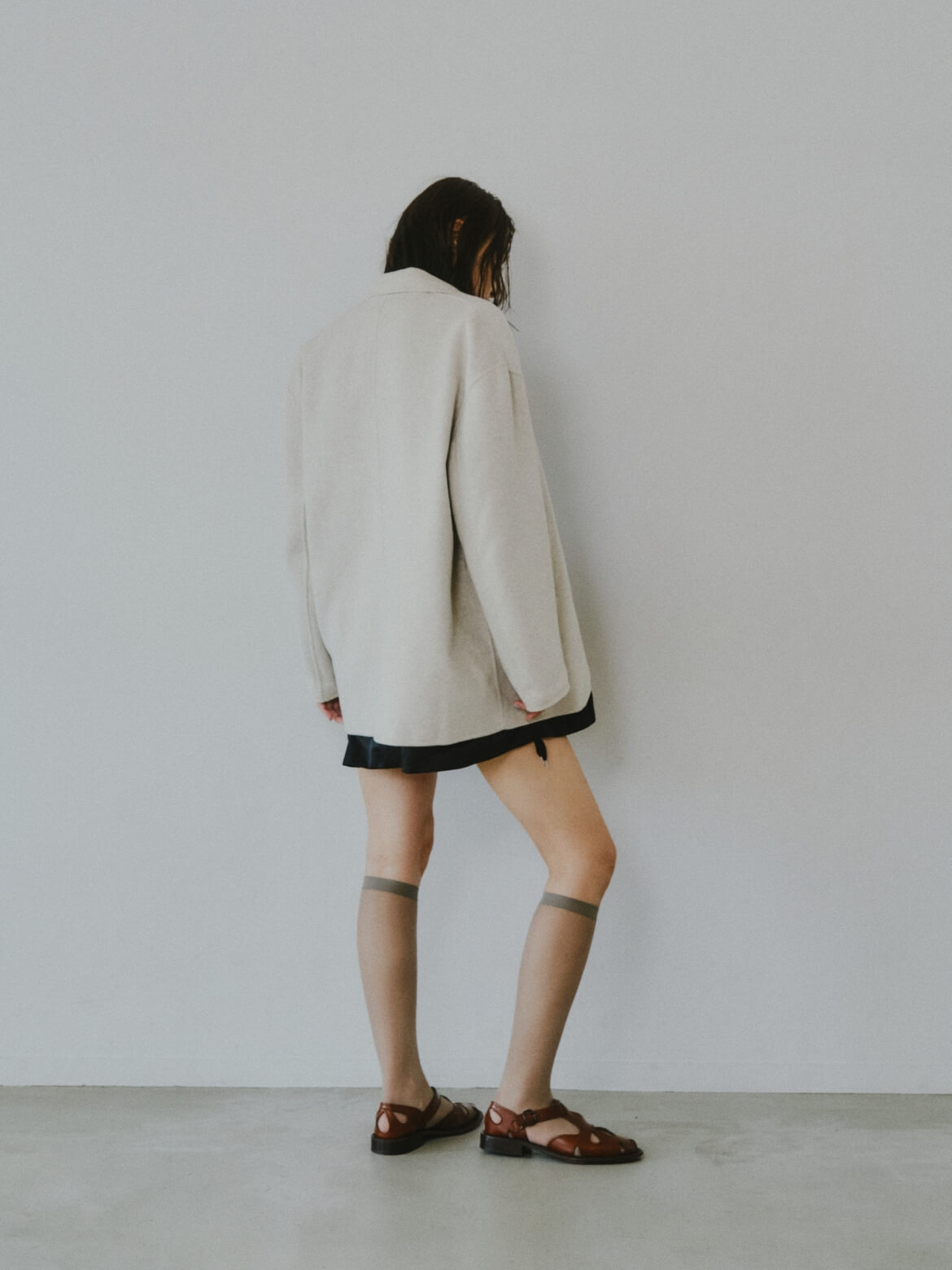 JACKET / TOPS / SKIRT 着用イメージ