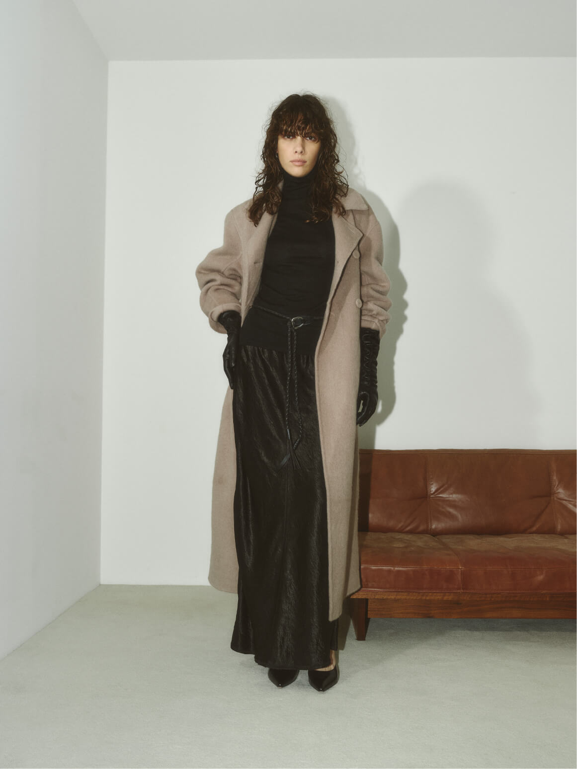 LOOK02