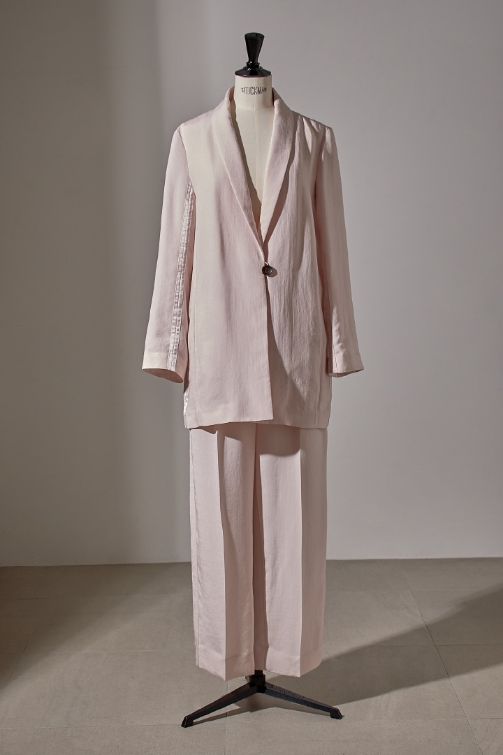 長年愛される“Back satin” JUST KEEP STYLING styling/名品企画 vol.2