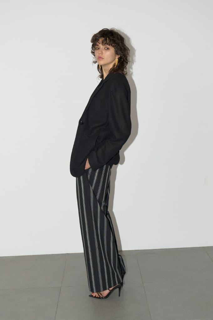 Elastic wide pants モデル写真03