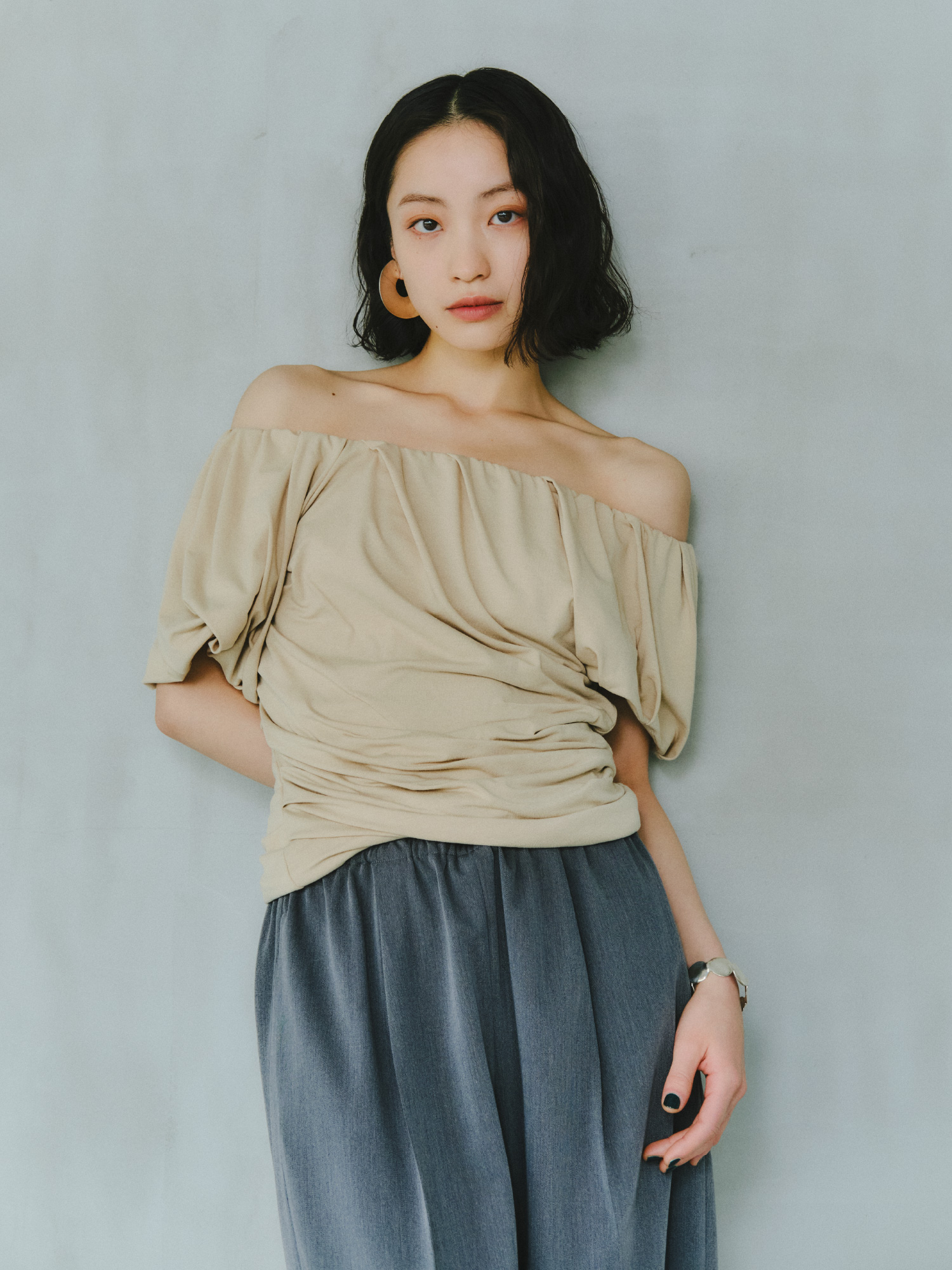 I LIKE FASHIONABLE TOPS商品を着用したモデル画像